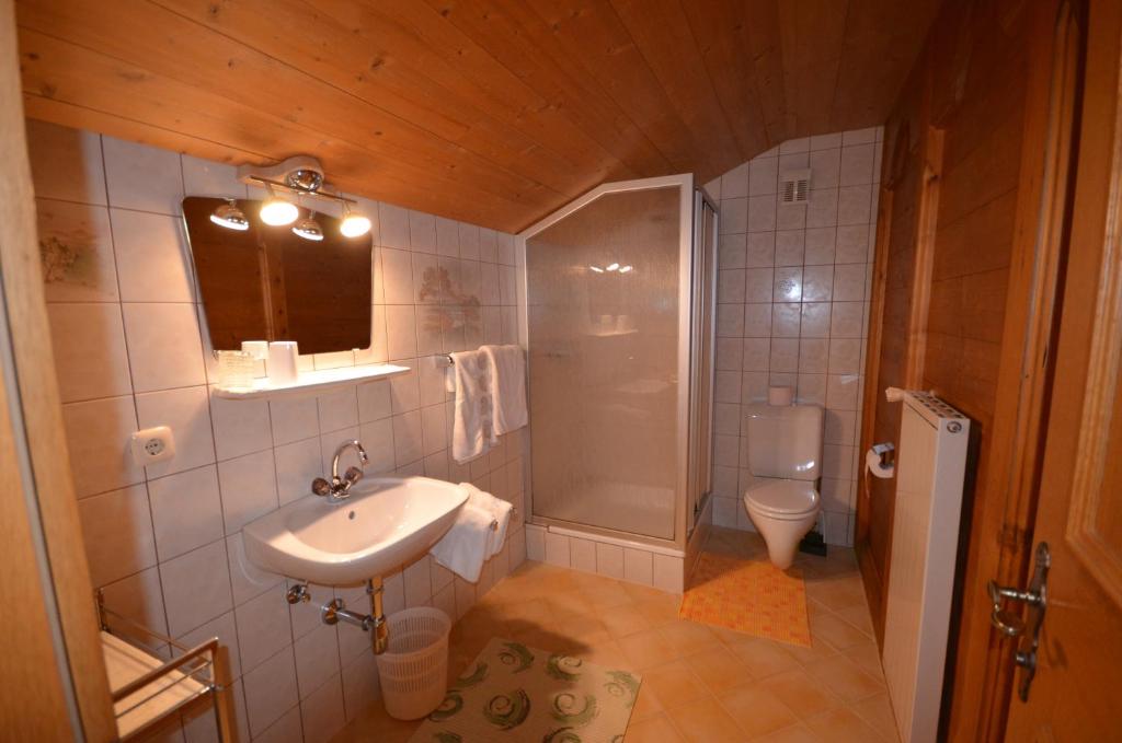 Gastehaus Friedl photo