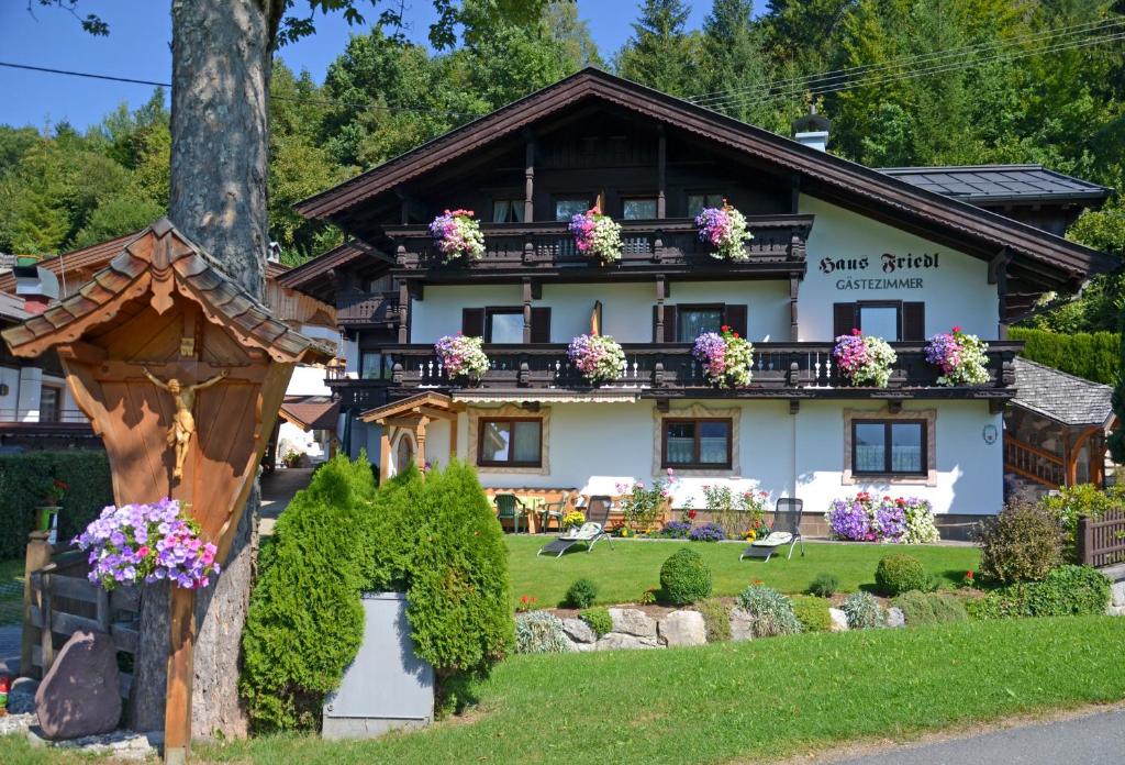 Gastehaus Friedl — Hotel in Kirchberg in Tirol