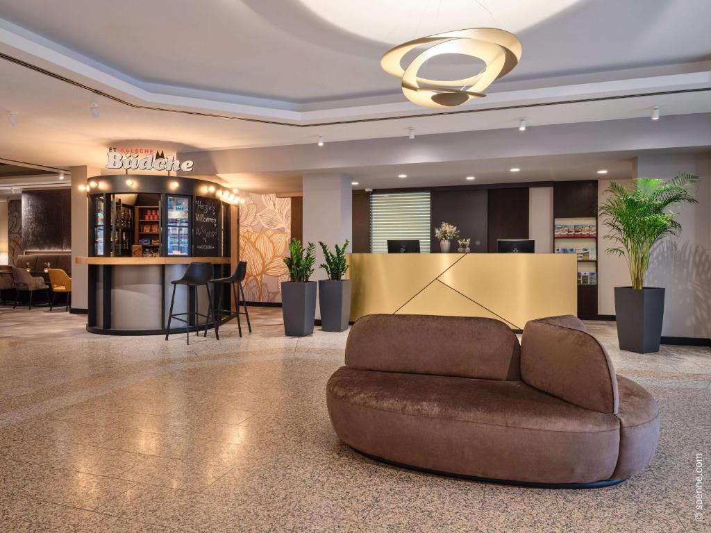 ドリント ホテル ヴュルツブルク (Dorint Hotel Würzburg) フロント・ロビー