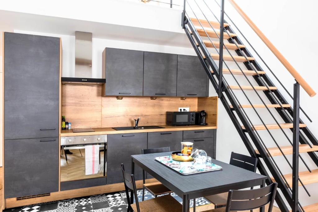 Duplex Standing - Hyper Centre - Tout équipé - 4