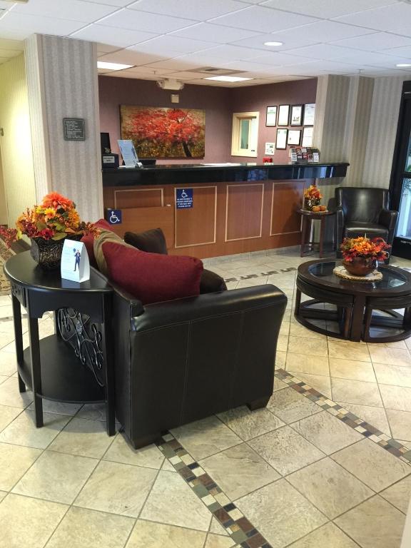 Hawthorn Suites by Wyndham Rancho Cordova/Folsom photo