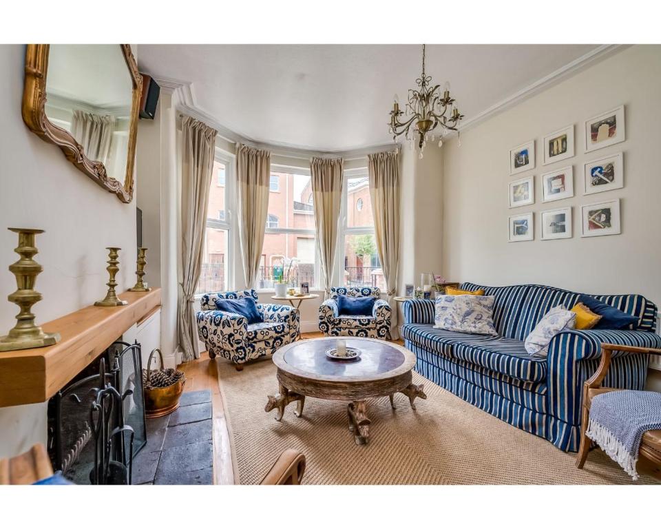 Ormeau Park Residence, Belfast