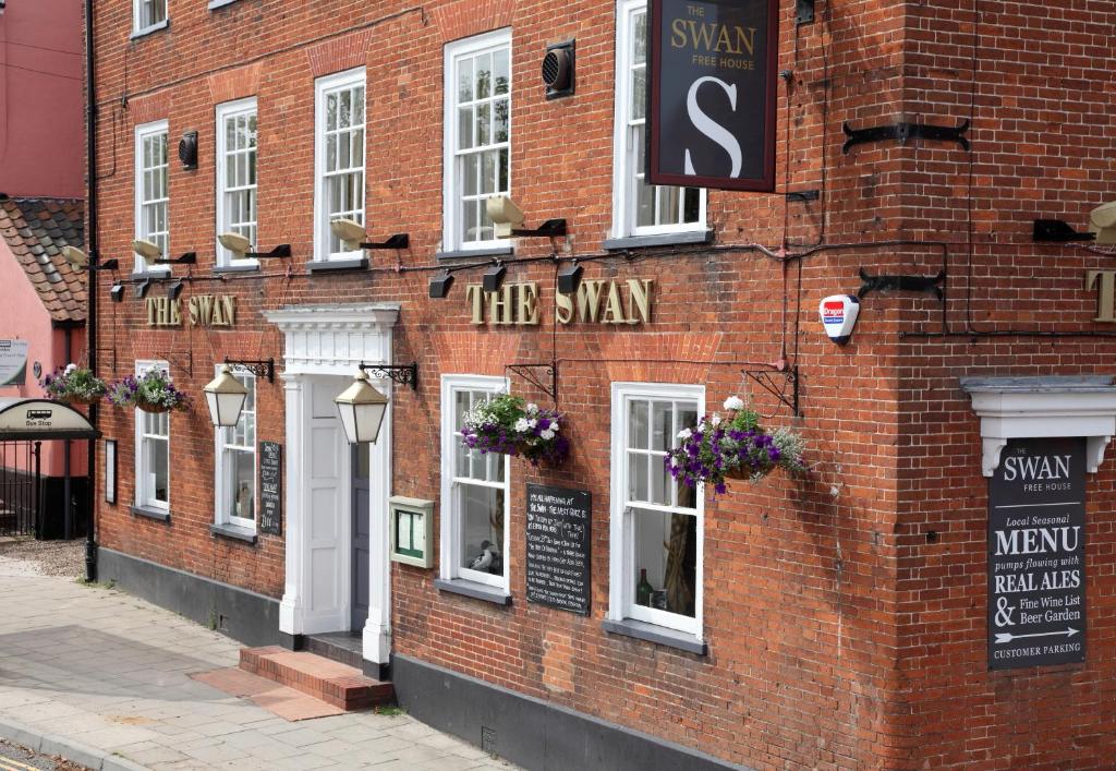 The Loddon Swan 外観