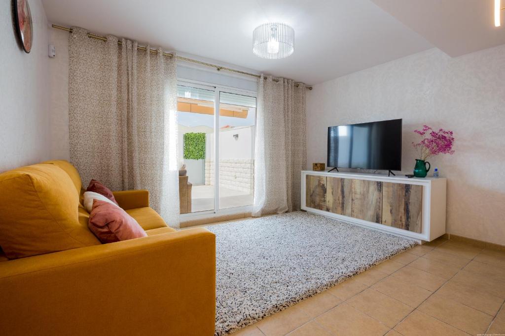 Modern family townhouse - 2