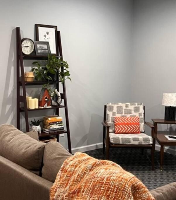 Private Suite in Davison, Davison