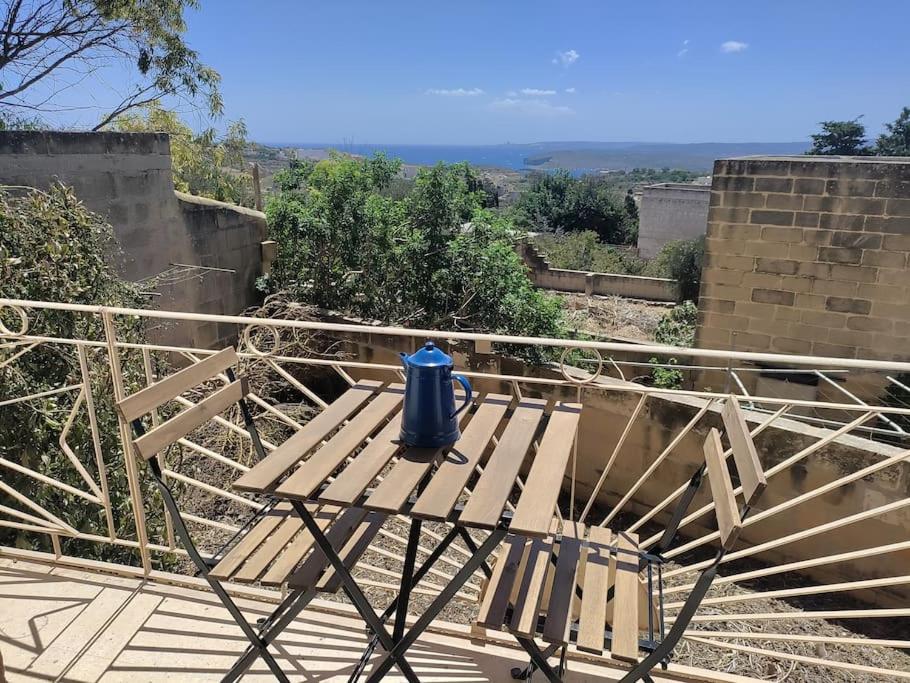 Wilga Summit Apartment C, Qala