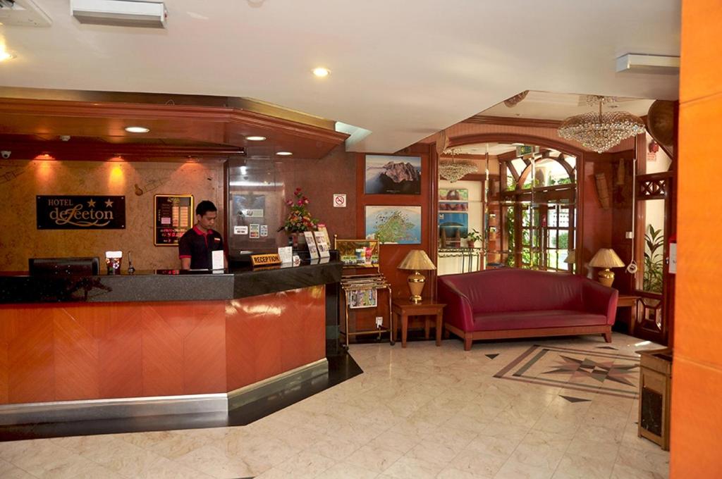 Hotel Deleeton KK photo