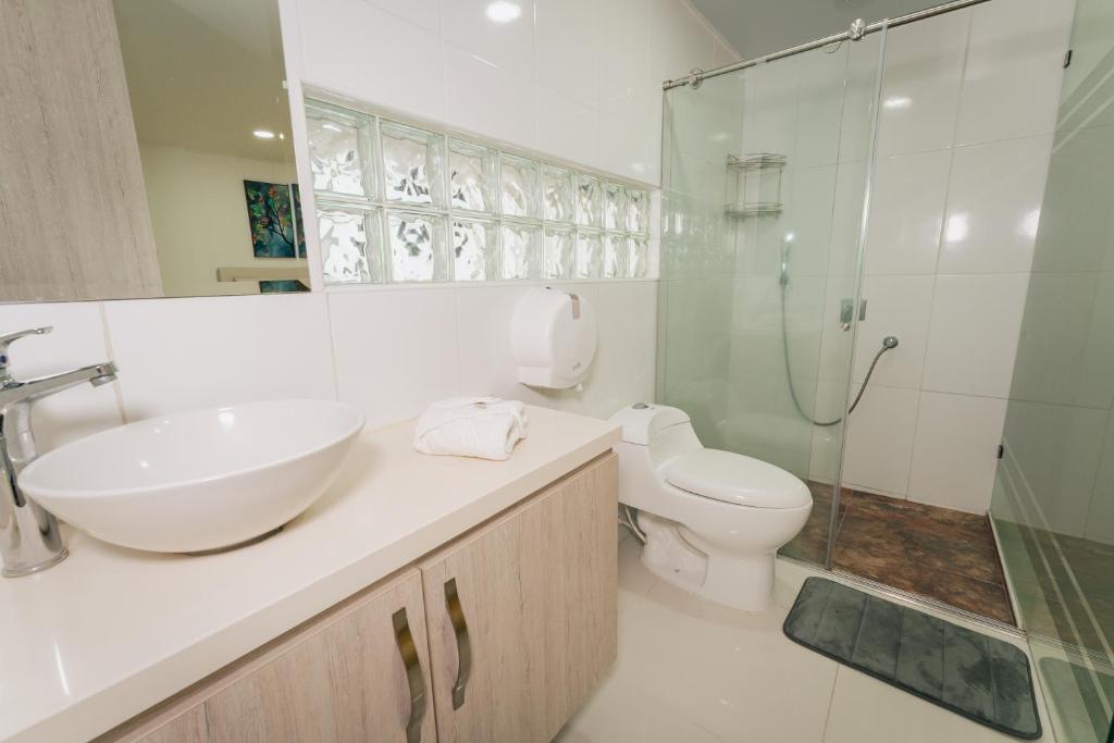 Exclusivo Apartaestudio en Pinares- 5 - 5