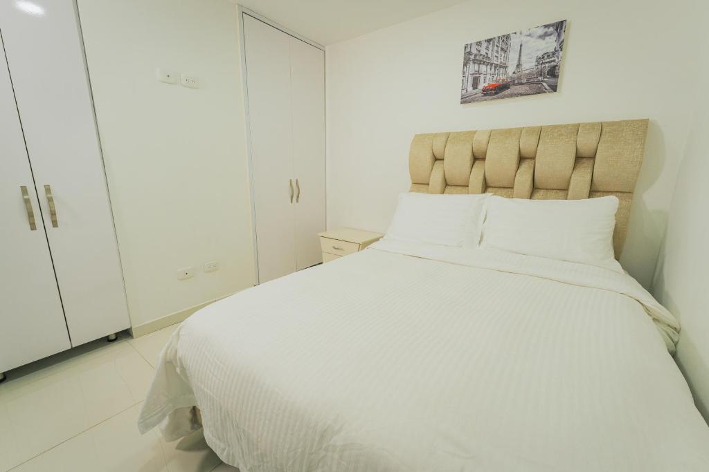 Exclusivo Apartaestudio en Pinares 4 - 3