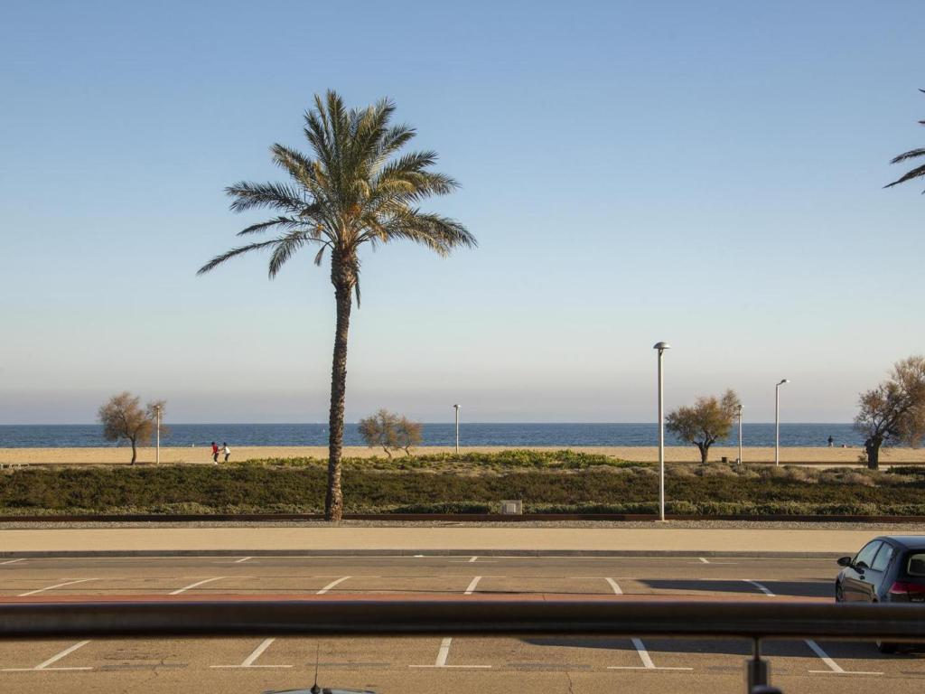 Apartamento en Empuriabrava: Frente al Mar, Piscinas, Parking y Vistas a la Bahía - HISP-288-39 - 3
