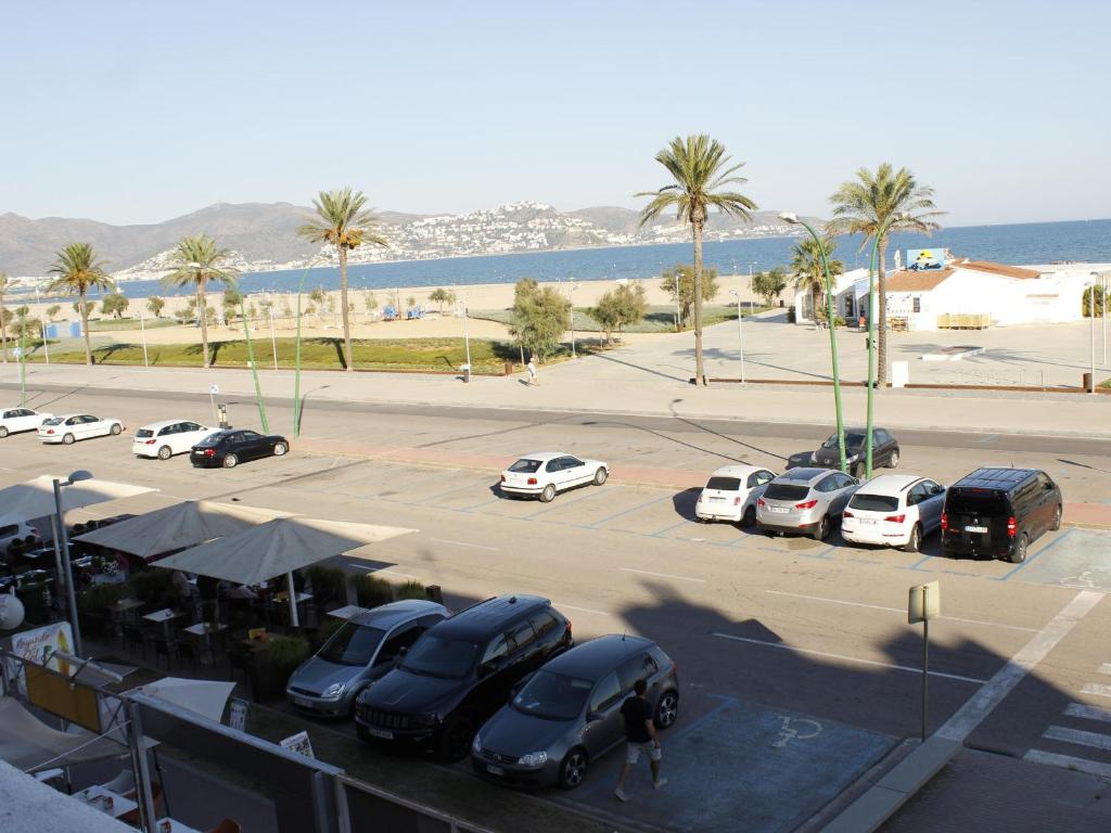 Apartamento de 2 Dormitorios Frente al Mar - HISP-288-35 - 2