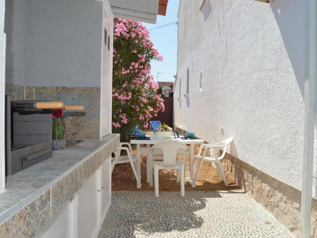 Casa con Piscina, Amarre y Aire Acondicionado para 8 Personas en Zona Tranquila de Empuriabrava - HISP-288-36 - 2