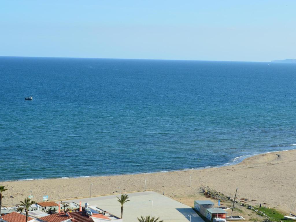 Apartamento de 2 Dormitorios a 50m de la Playa - HISP-288-44 - 3