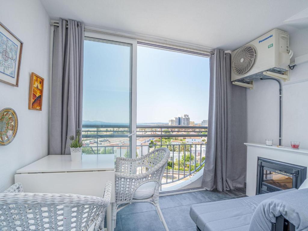 Estudio moderno frente al mar con aire acondicionado en Empuriabrava - HISP-288-63 - 5