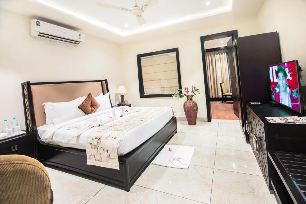 1. 클럽 파라이소 ..