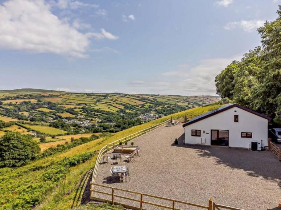 Huntington - 4 berth renovated barn, Combe Martin