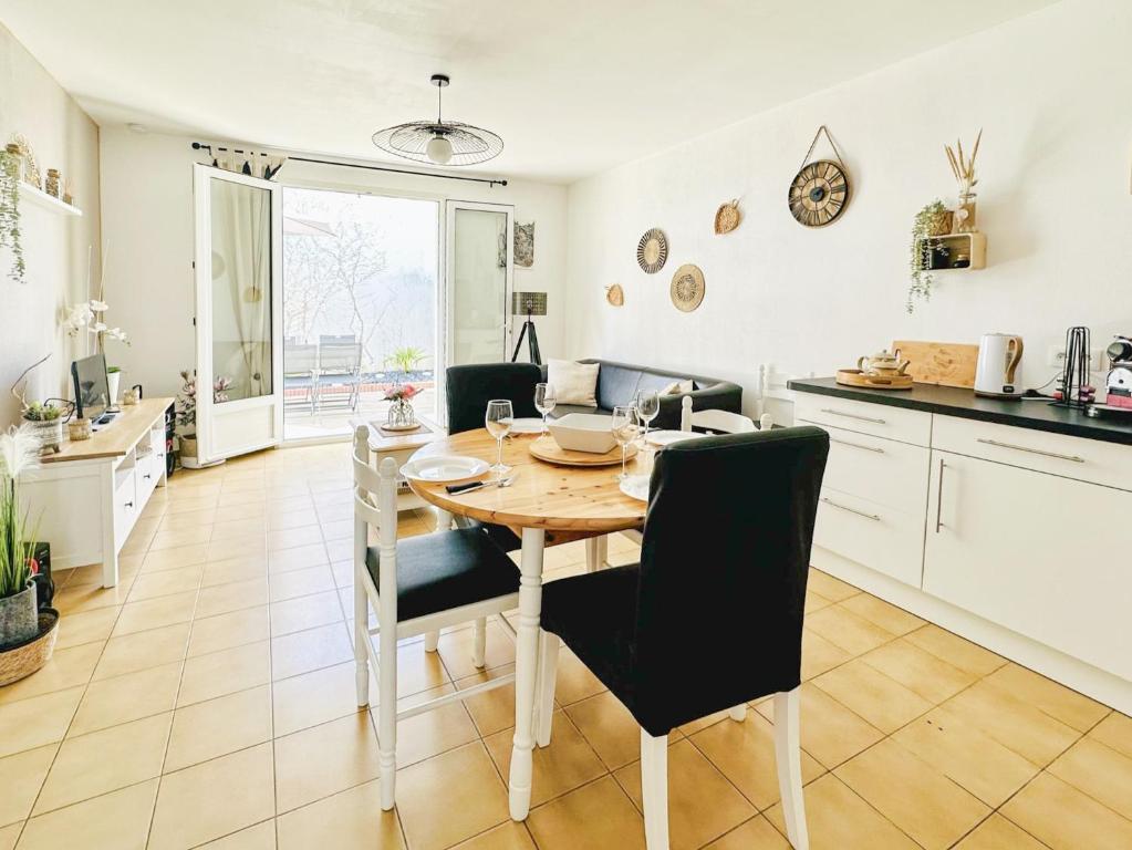 Jolie maison rénovée et décorée avec goût à la Chaume 4 pers - 3