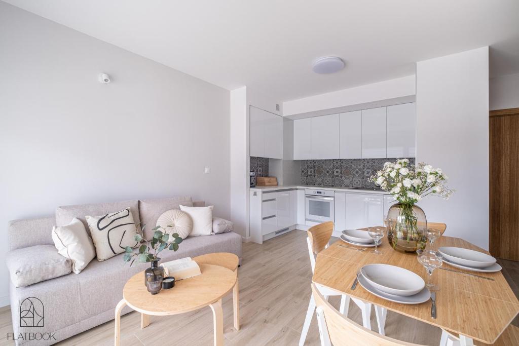 Flatbook Apartamenty - Sztutowo Baltic Twins II z Parkingiem, Sztutowo