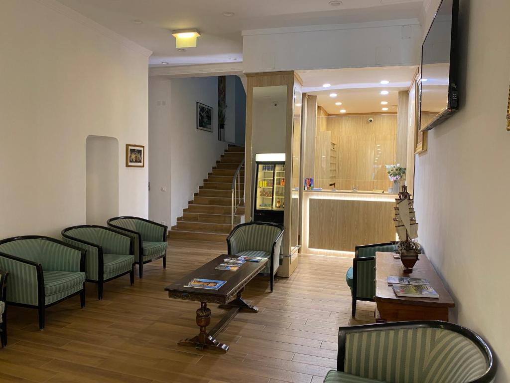 Lobby, Hotel Garni Montaldi in Locarno