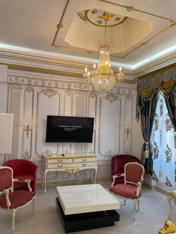 Suite Présidentielle Maison de L'Église - 4