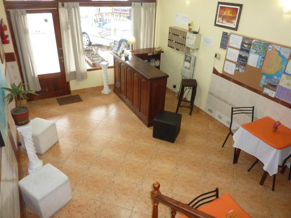 Hotel Dos Reyes - 3