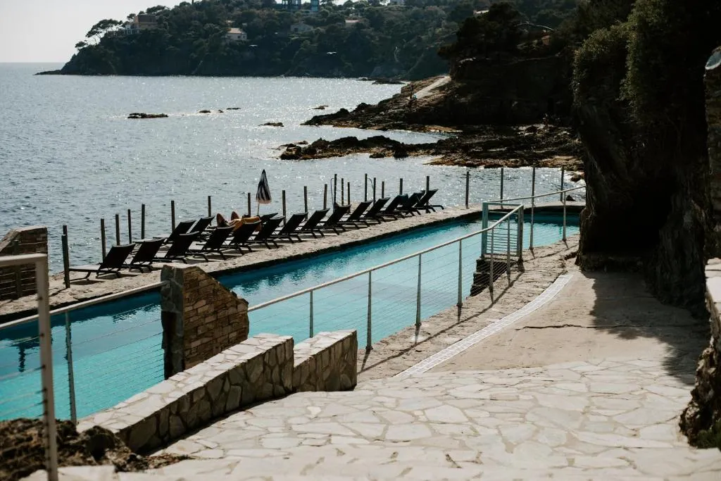 Résidence hôtelière Le Provençal à Giens - Bord de mer, hotel in Hyères