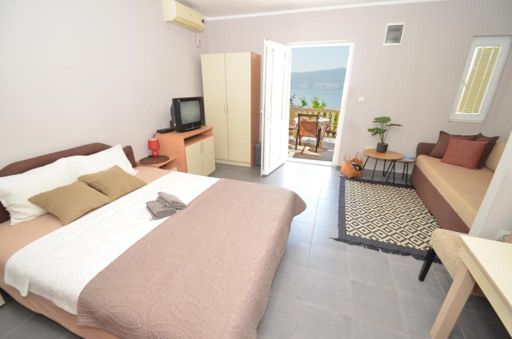 Porto Lastva Apartments - 3