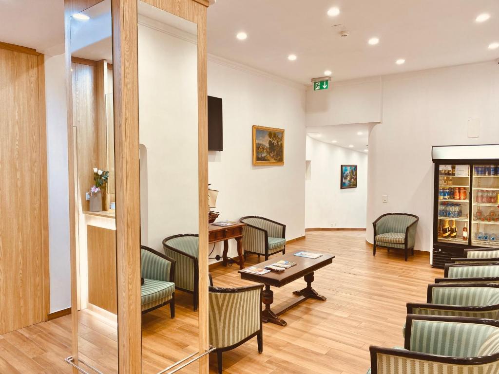 Lobby, Hotel Garni Montaldi in Locarno