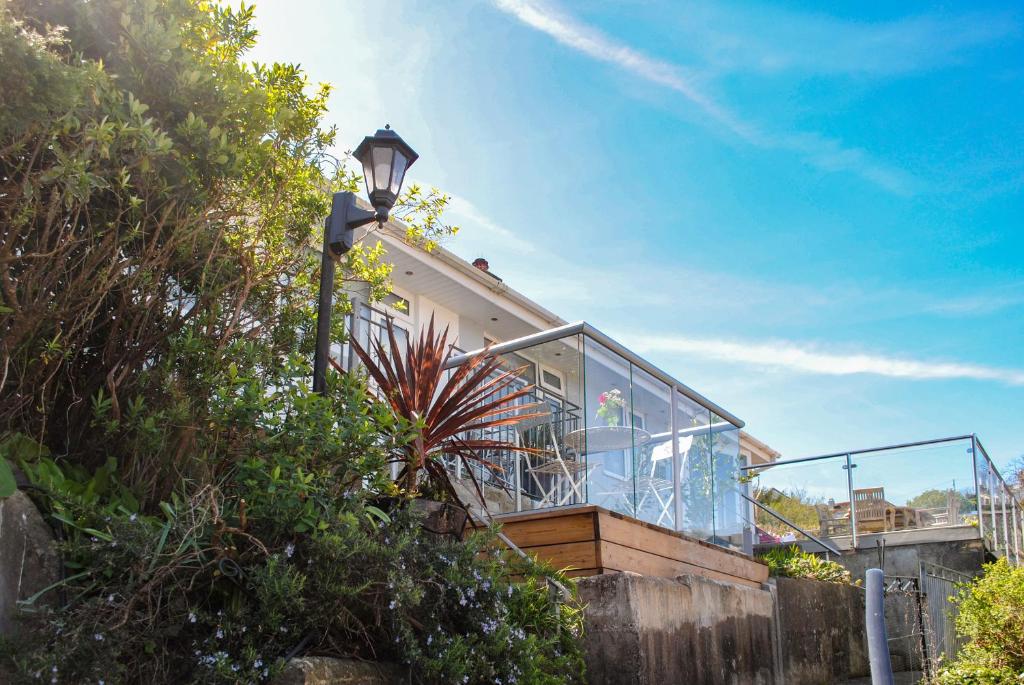 2 Rockmount, Salcombe
