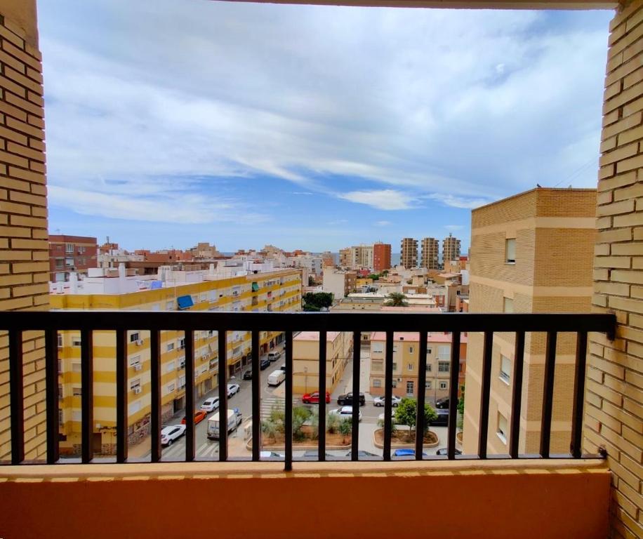 Piso cerca Playa con 2 duchas y 5 Aires Acondicionados - 2