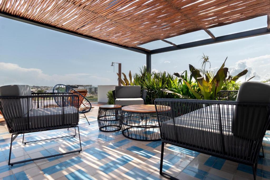 Riva Suites by BVR 전경