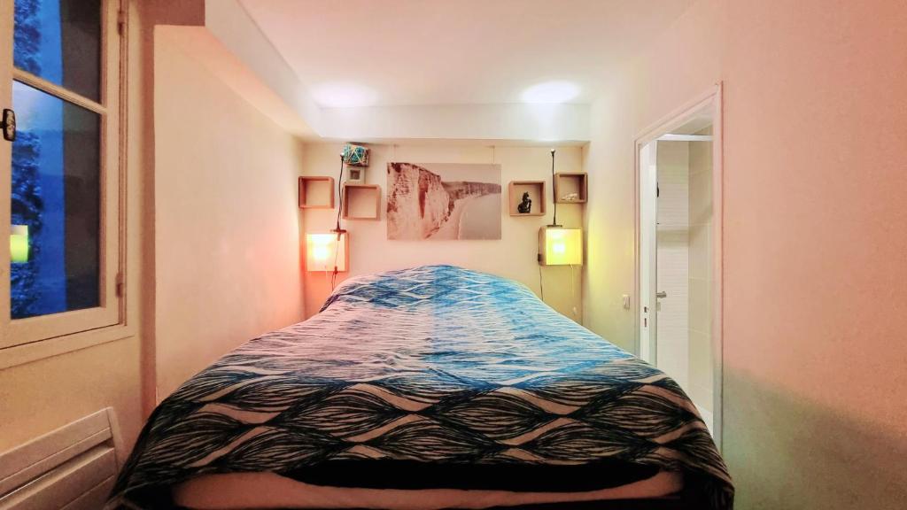 Cozy apartment Central Paris Le Marais with 1 separate Bed room - 4