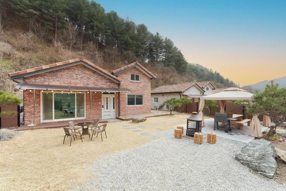 Chuncheon Soopsog Jageun Jib Pension, Chuncheon