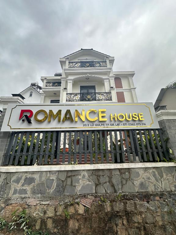 VILLA ROMANCE Lữ Gia