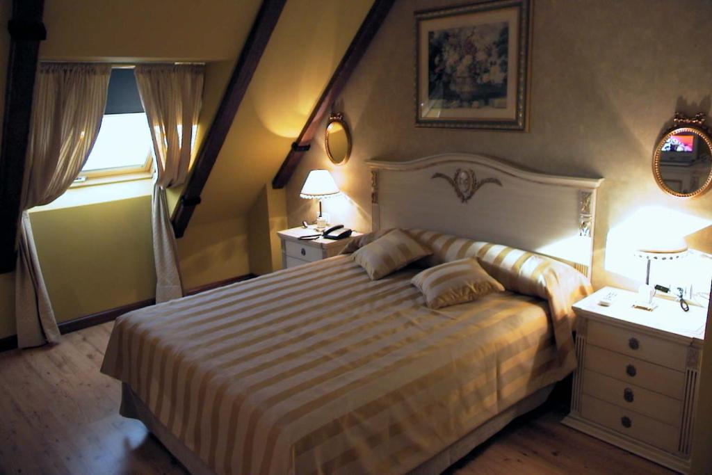 Hotel Santiago — Hotel in Benavente
