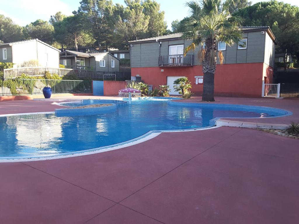 AGDE chalet sénérité piscine clim 6 PL - 1