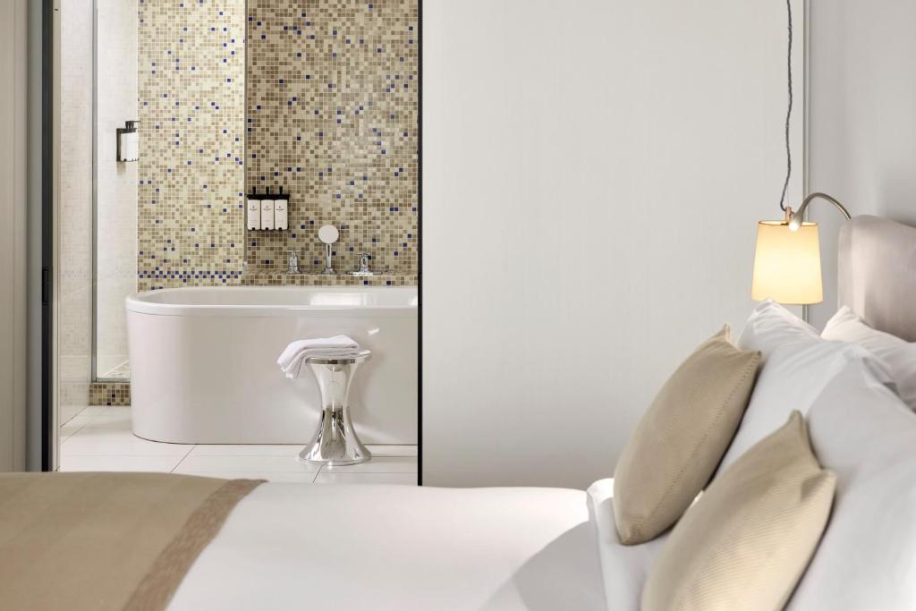 Paris Sofitel Paris Arc De Triomphe Hotel Additional