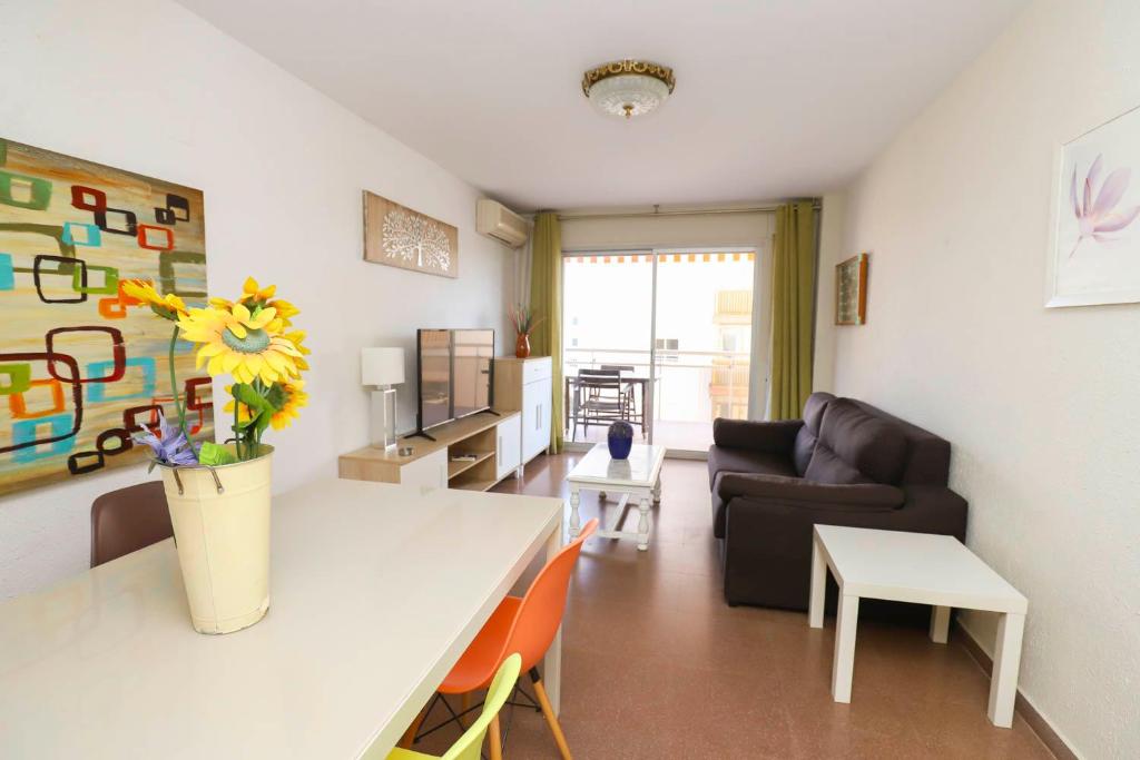 DIFFERENTFLATS Palafox - 3