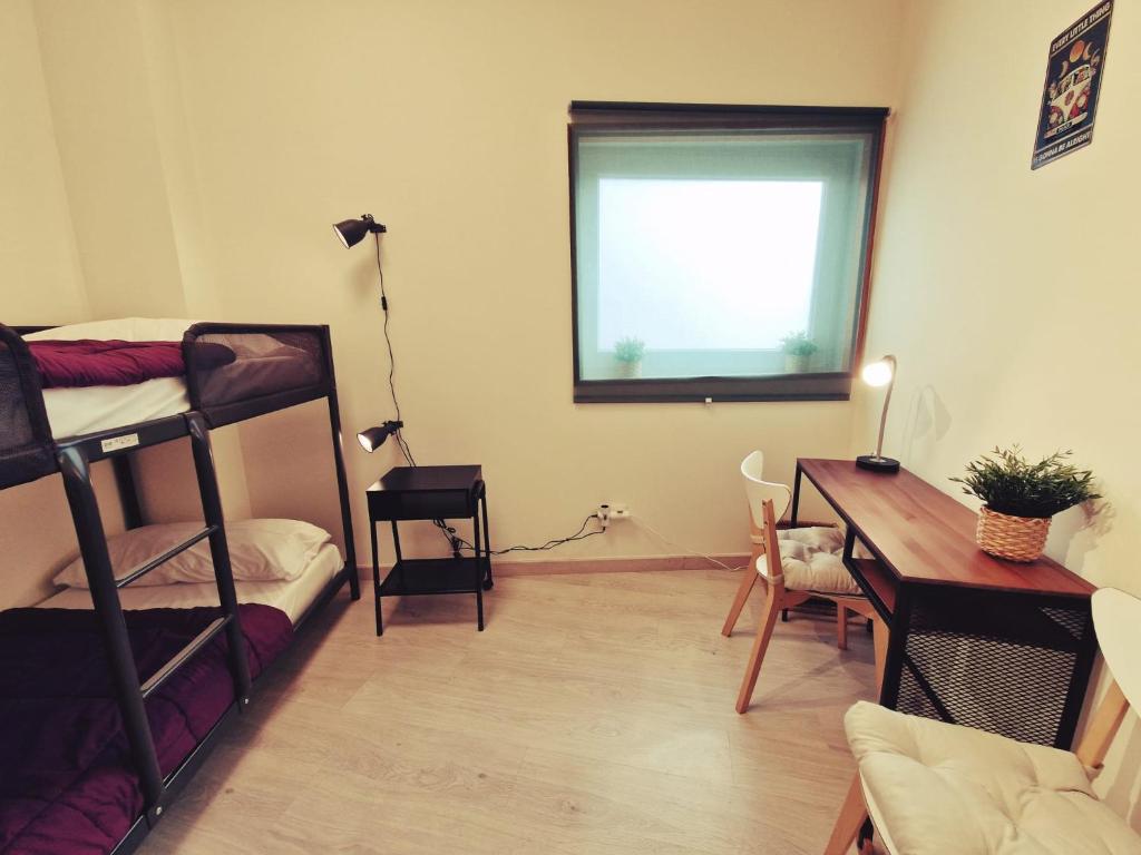 Albergue SIXTOs no Caminho - NO BIKE STORAGE - 2