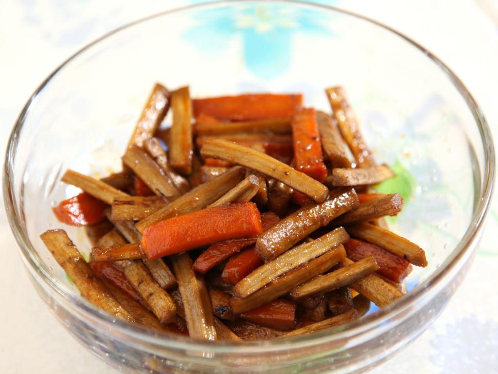 อาหารและเครื่องดื่ม