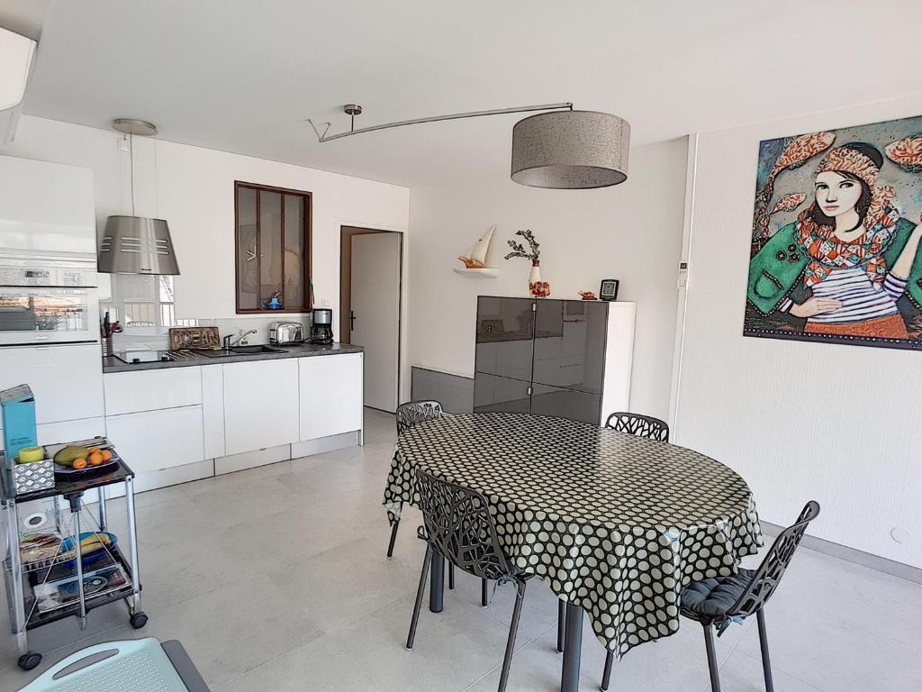 Appartement T3 aux Sables-d'Olonne avec Climatisation - FR-1-331-76 - 3
