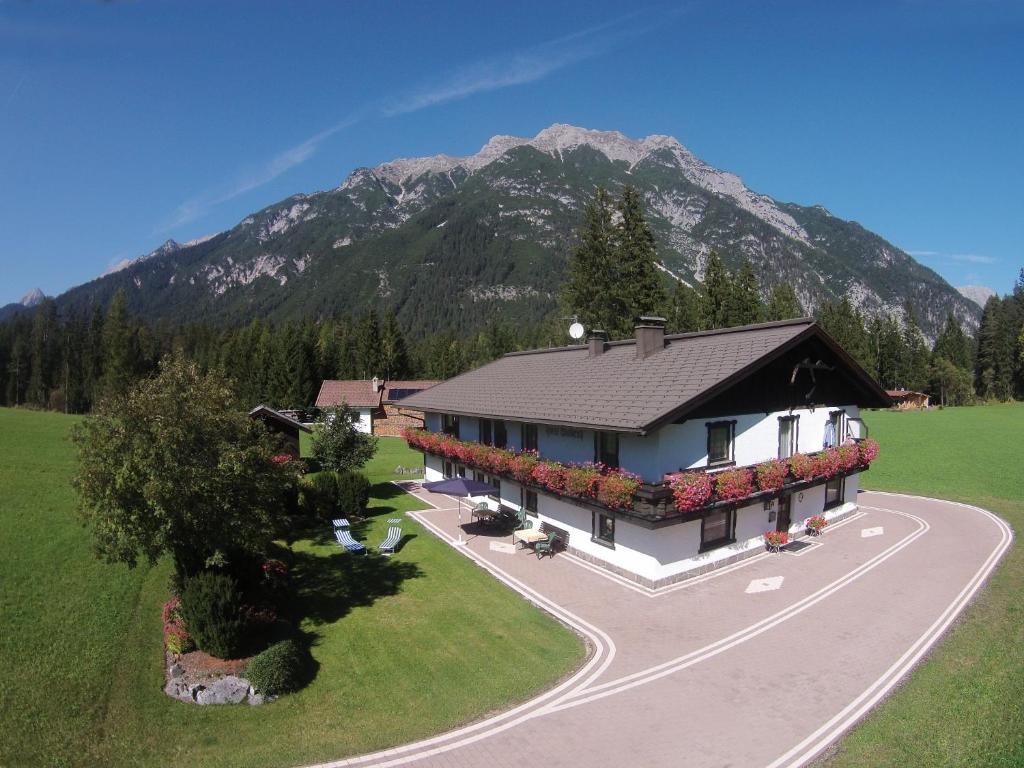 Haus Waldruh - 1