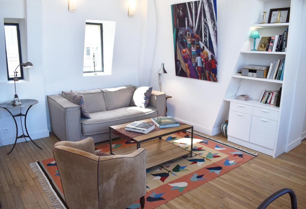 Artist Loft - 4