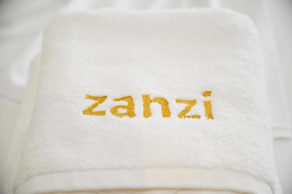 Hotel Zanzi — Spa in Durres, Durres