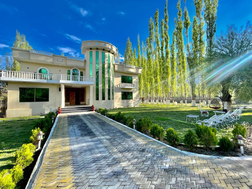 Skardu Saraye Hotel & Resort, Skardu