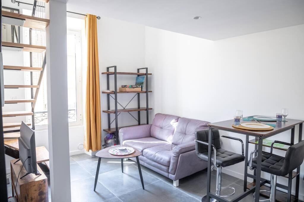 PETIT DUPLEX - Nouveau duplex central avec wifi et clim pour 2 - 3
