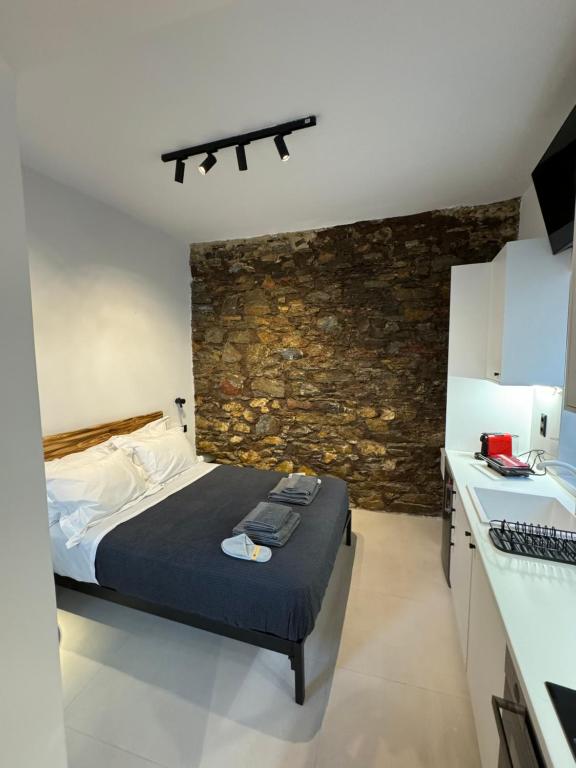 Nobby By Syros Bnb, Ermupoli