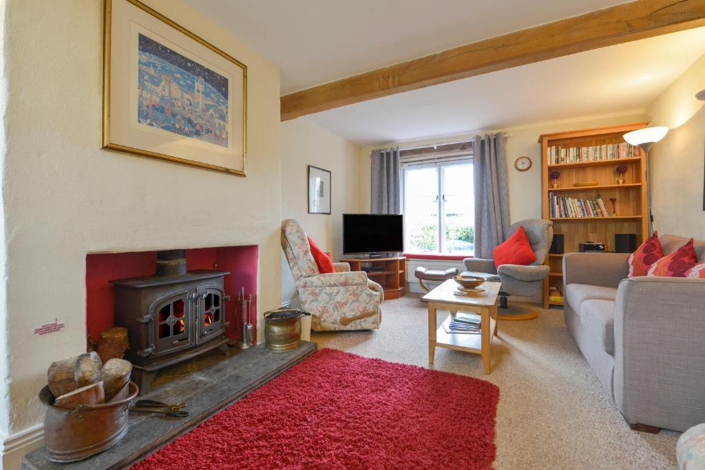 Regatta Cottage, Truro photo 2