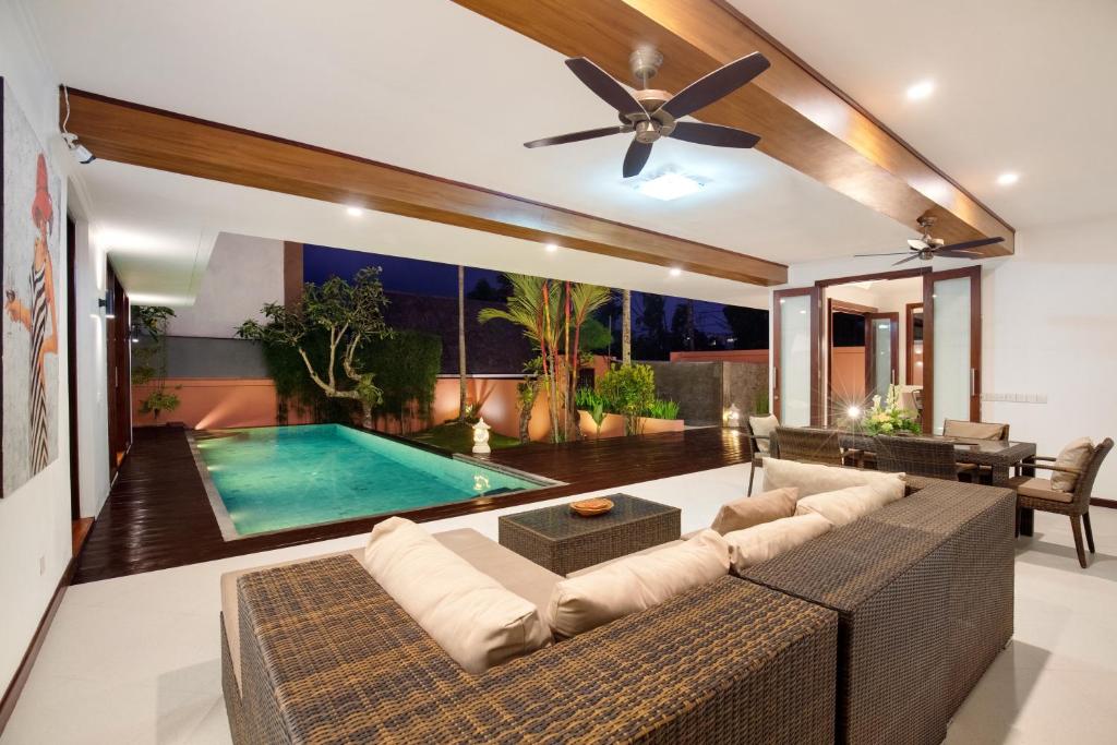 Private getaway @ Villa Vitality, Uluwatu, Bali