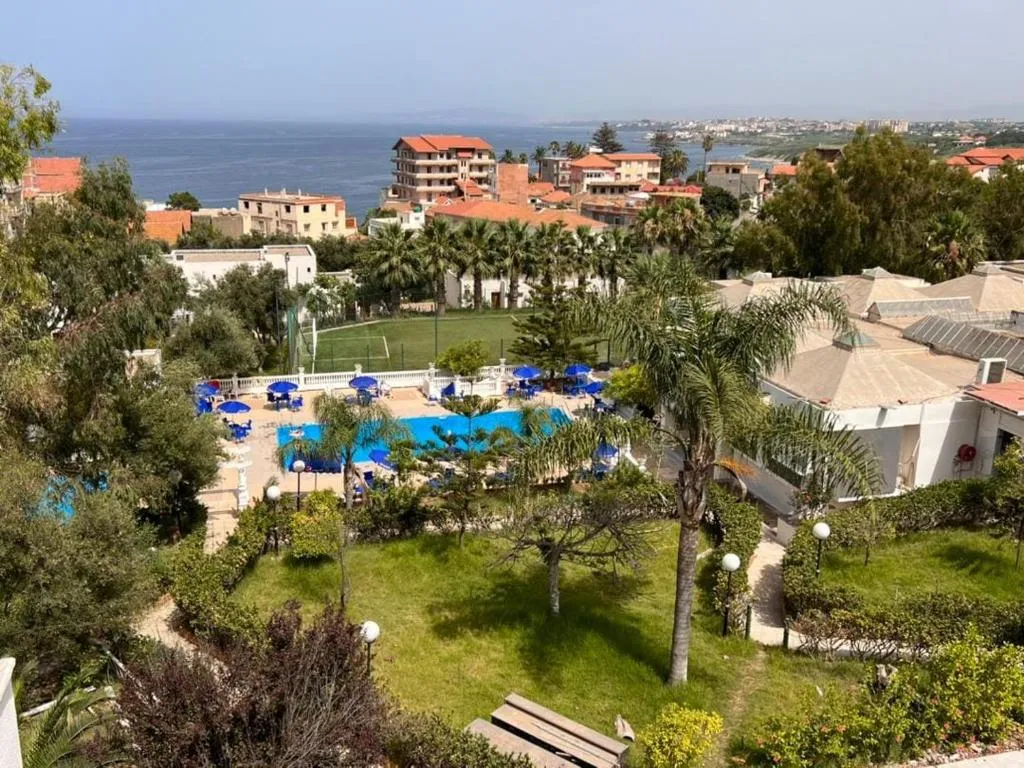 Hotel Rais, hotel in El Marsa